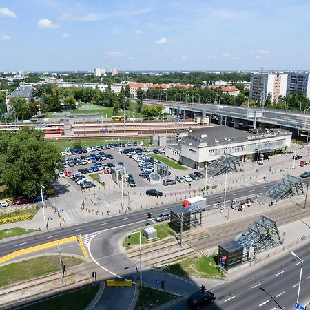 P&O Serviced Apartments Gdanski Station Βαρσοβία Εξωτερικό φωτογραφία