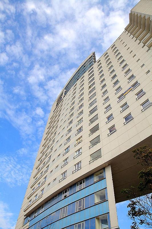 P&O Serviced Apartments Gdanski Station Βαρσοβία Εξωτερικό φωτογραφία