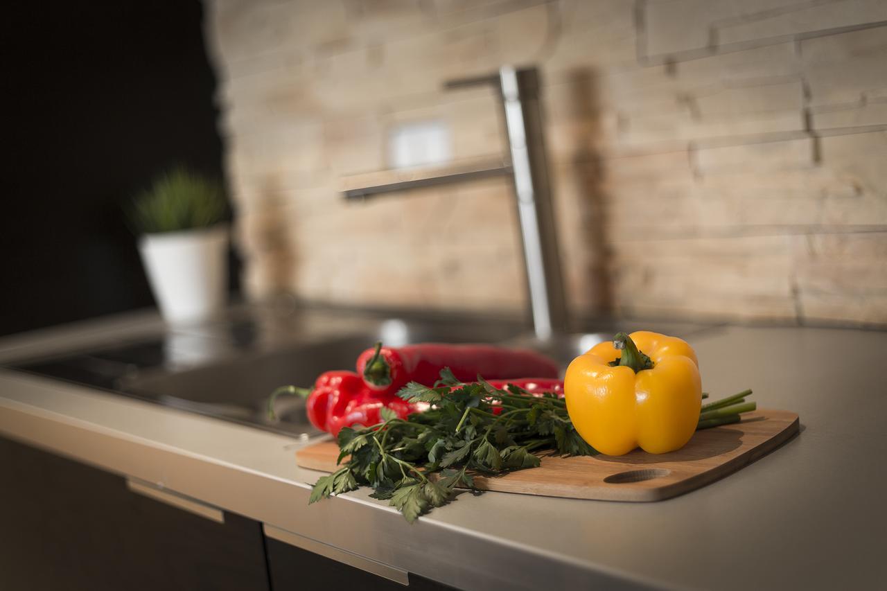 P&O Serviced Apartments Gdanski Station Βαρσοβία Εξωτερικό φωτογραφία